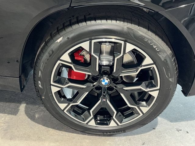 New 2026 Black Sapphire Metallic BMW 30 xDrive image 25