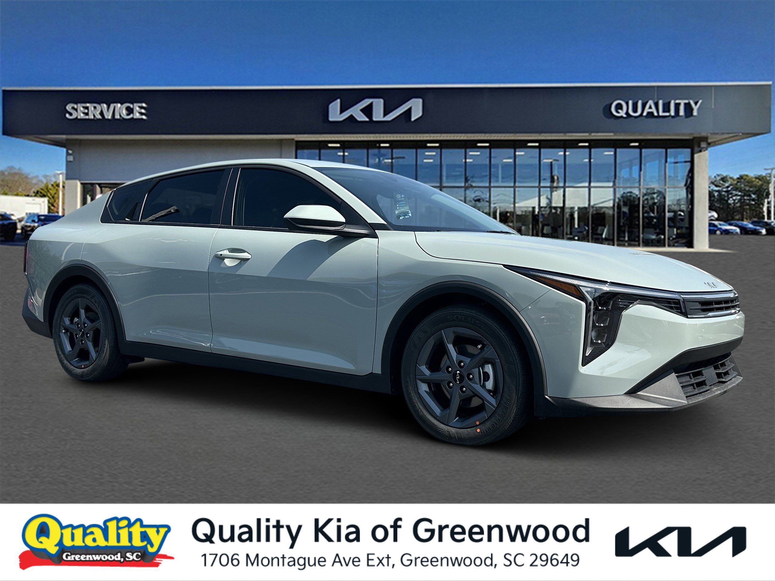 2026 Kia K4 LXS AT's photo