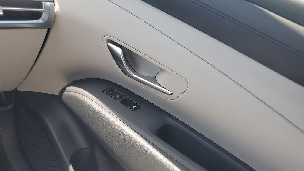 New 2026 Silver Hyundai SEL Plus FWD image 13