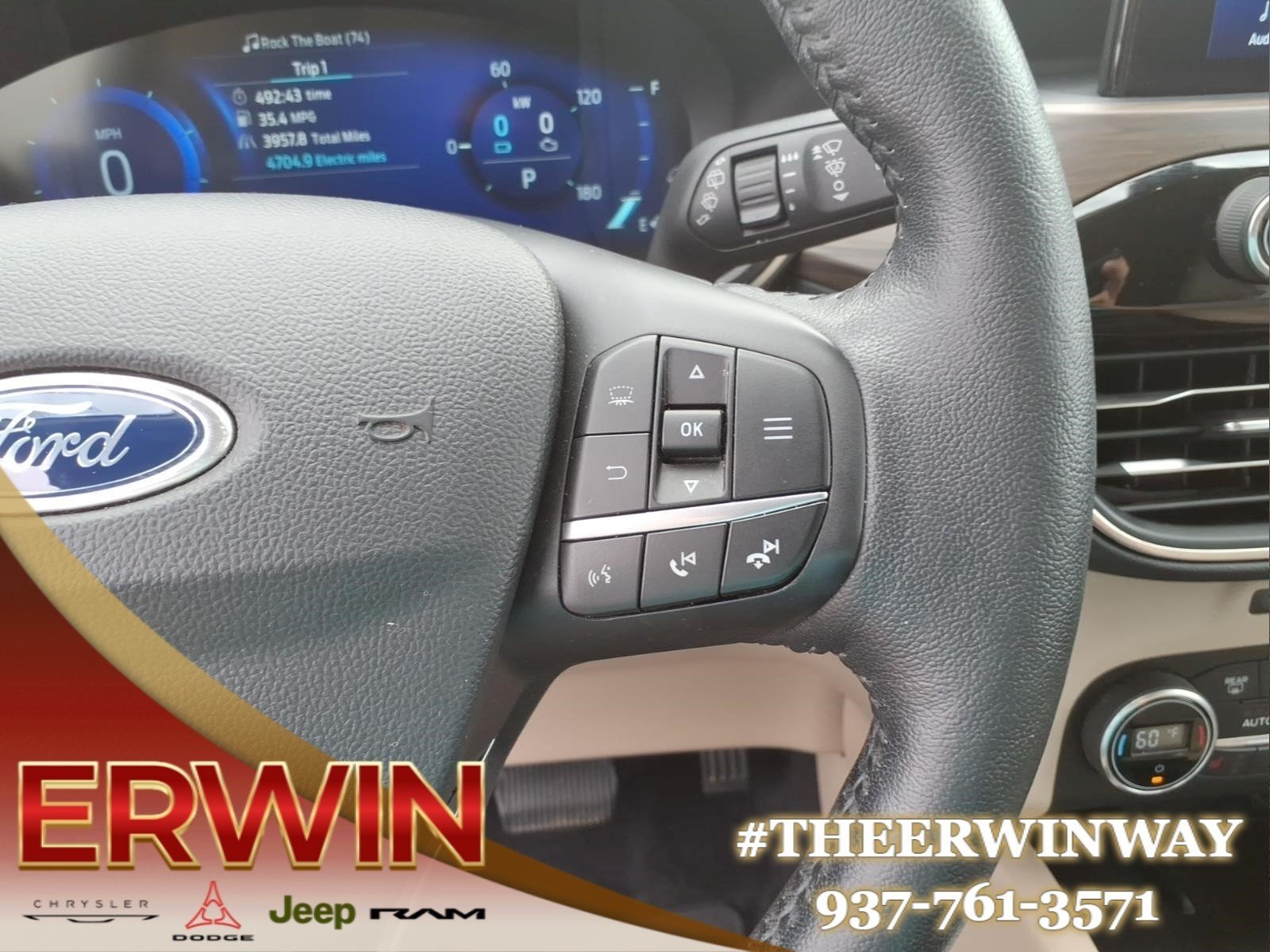 Used 2020 Star White Metallic Tri-Coat Ford Titanium image 19