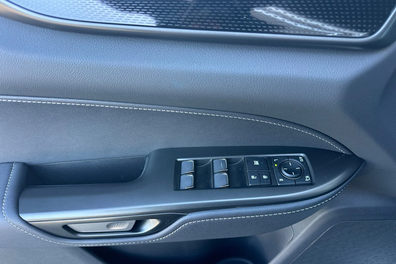New 2026 Ultra White Lexus  350 AWD image 8