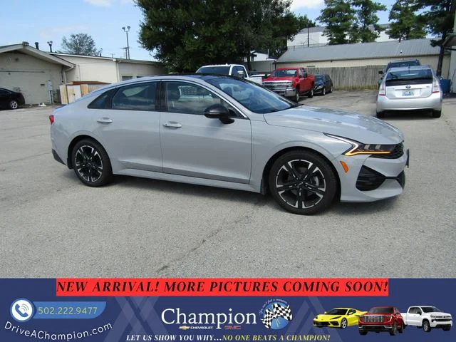 Used 2023 Gray Kia GT-Line image 3