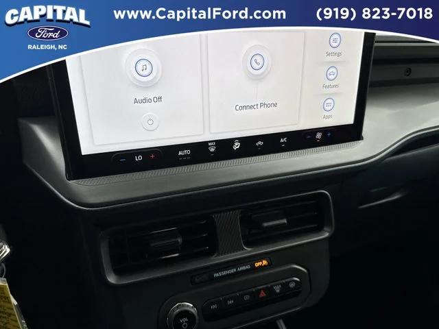 Used 2025 White Ford XL image 26