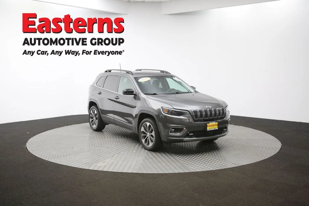 Used 2022 Gray Jeep Limited image 50