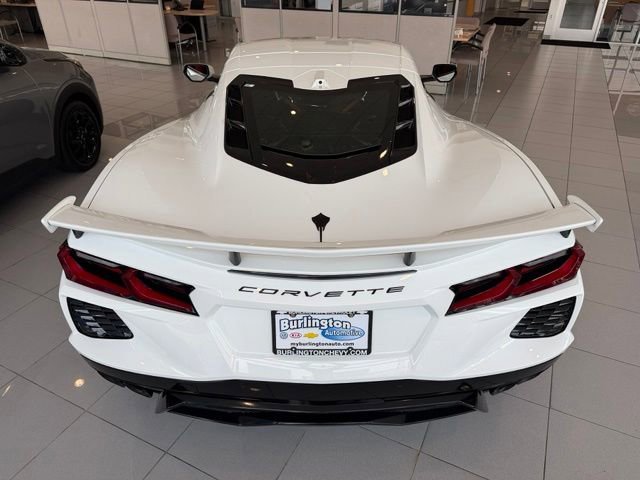 Certified Used 2025 Arctic White Chevrolet 3LT image 8