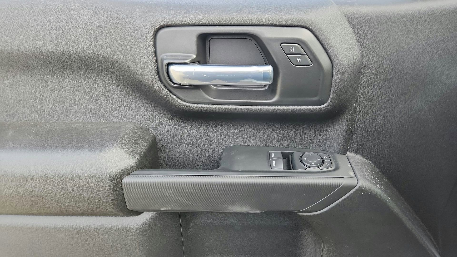 2025 Chevrolet Silverado 1500 Work Truck - Photo 17