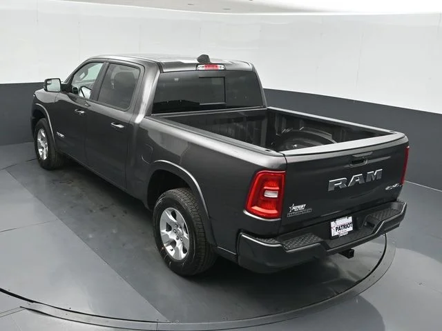 New 2026 Granite Crystal Metallic Clear-Coat Exterior Paint RAM Big Horn/Lone Star image 33