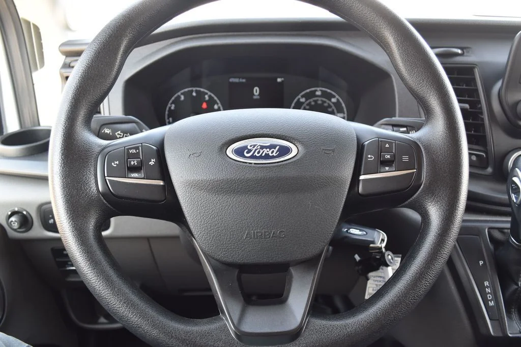 Used 2023 White Ford XL image 11