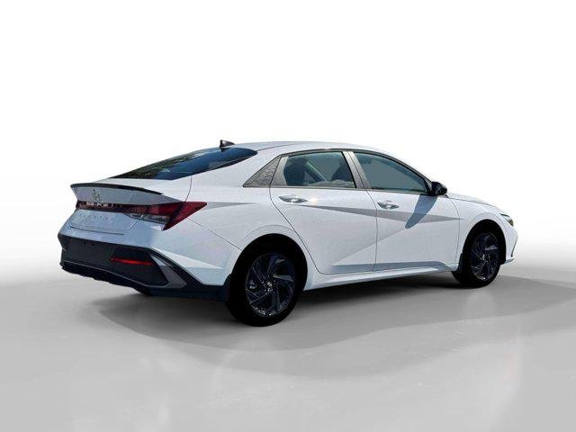 New 2026 Serenity White Hyundai SEL Sport image 27