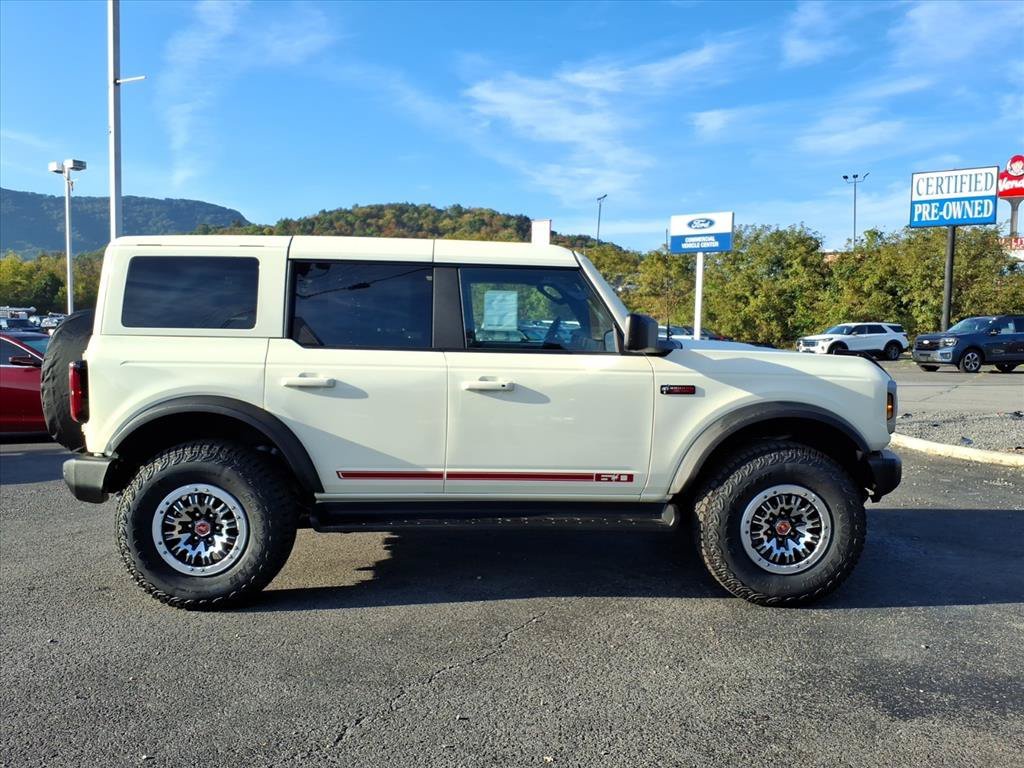 New 2026 Wimbledon White Ford Outer Banks® image 9