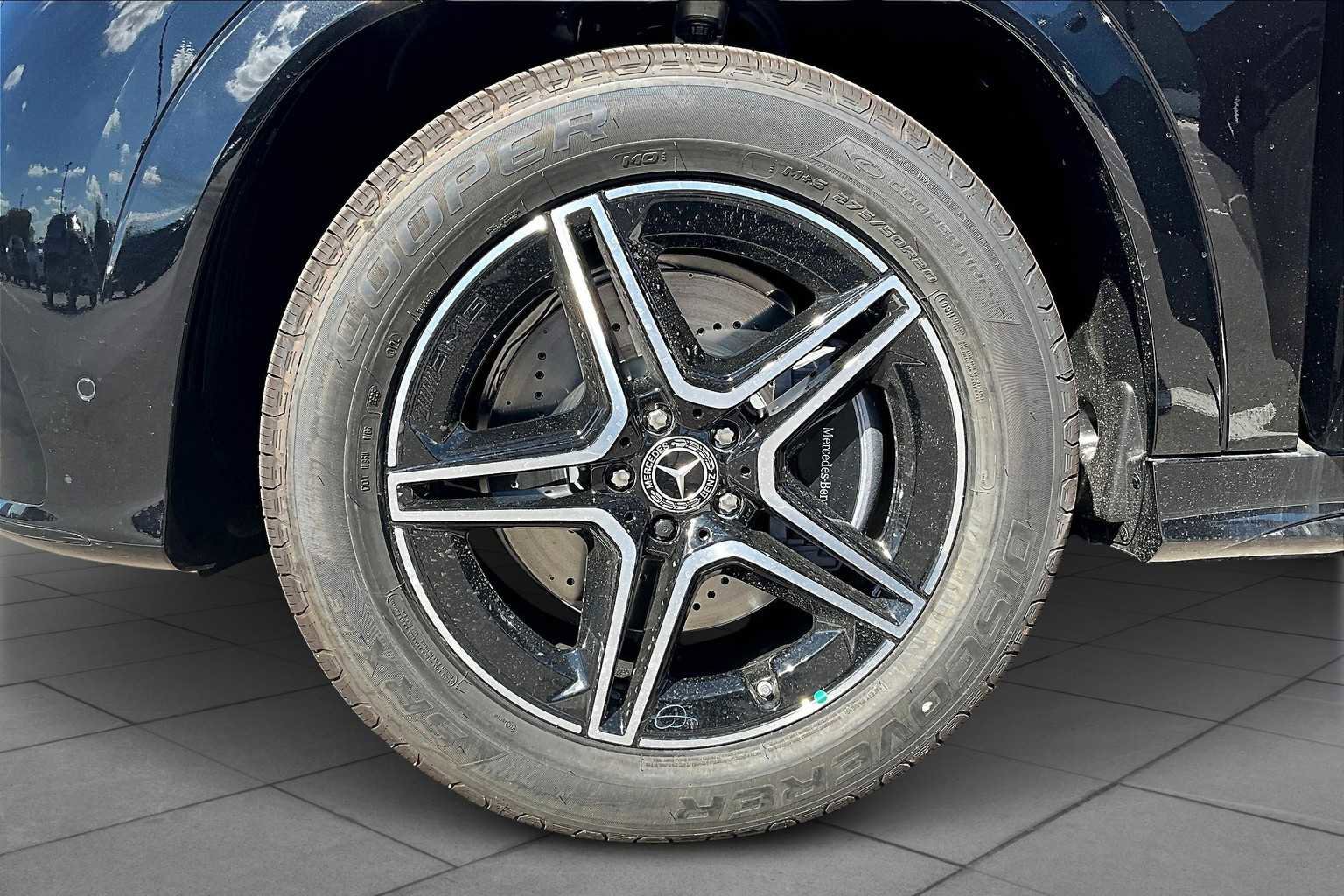 New 2026 Obsidian Black Metallic Mercedes-Benz GLE 350 image 24