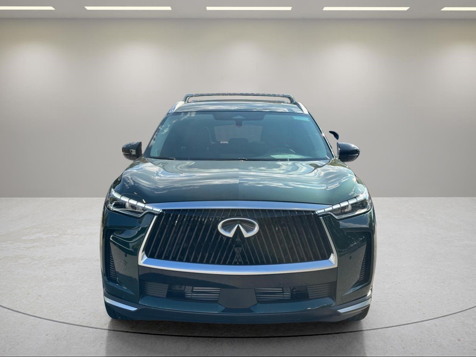 New 2027 DEEP EMERALD INFINITI Luxe FWD image 8
