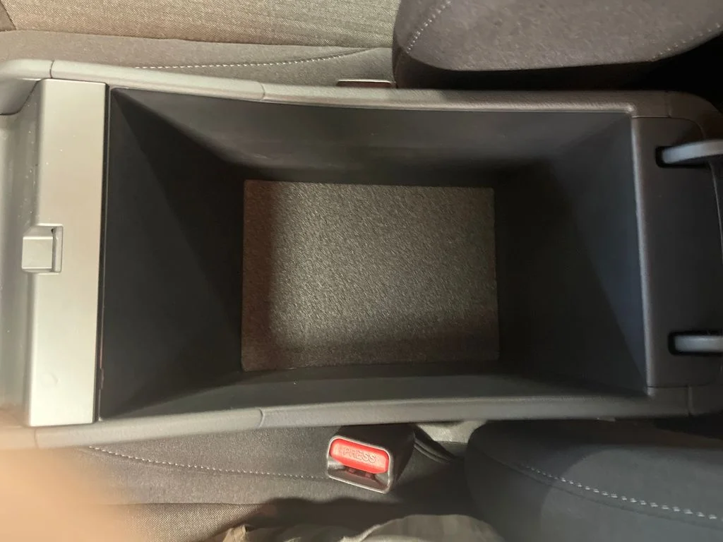 Certified Used 2026 Blue Hyundai SE image 25