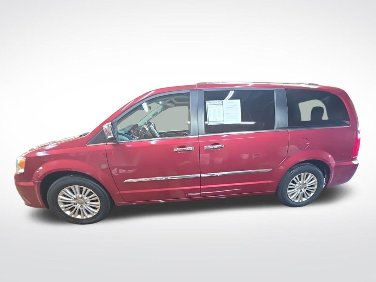 Used 2015 Chrysler Town & Country Limited Platinum with VIN 2C4RC1GG4FR553479 for sale in Greensboro, NC