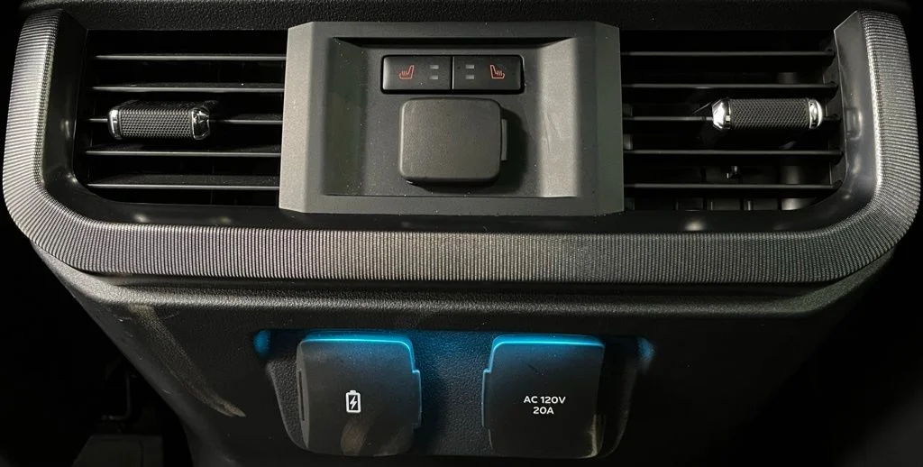 Used 2025 Gray Ford Platinum image 48