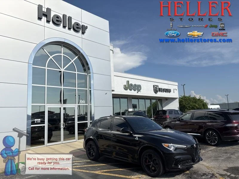 Used 2022 Vulcano Black Metallic Alfa Romeo Quadrifoglio image 1