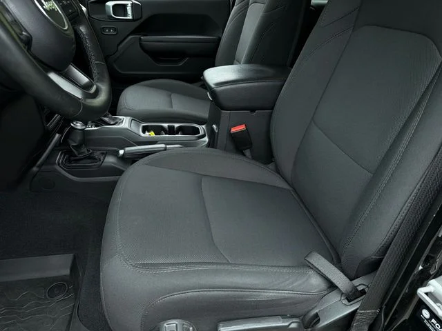 Used 2022 Black Jeep Willys image 22