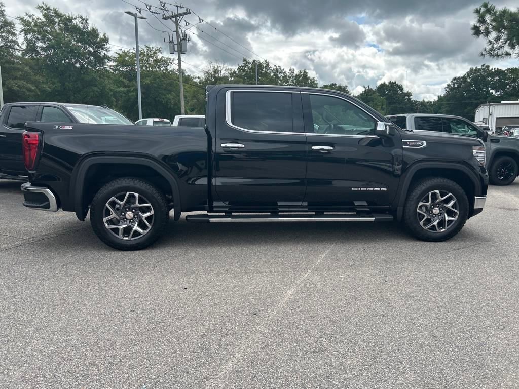2026 GMC Sierra 1500 SLT - Photo 7