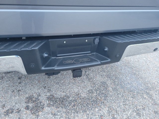 Used 2014 Gray Ford XLT image 27