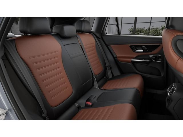 New 2026 MANUFAKTUR Alpine Grey Mercedes-Benz GLC 300 image 5