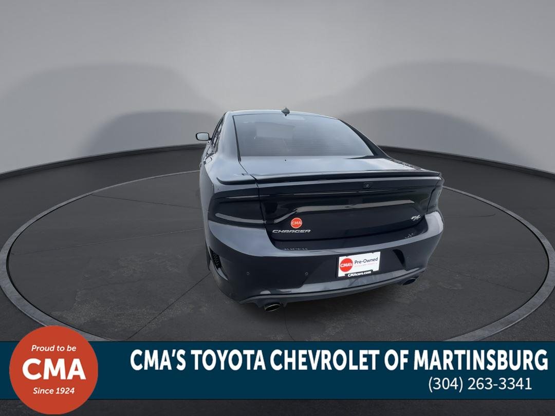 Used 2017 Pitch Black Clearcoat Dodge R/T image 7
