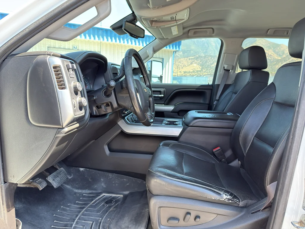 Used 2016 SUMMIT WHITE Chevrolet LTZ image 12