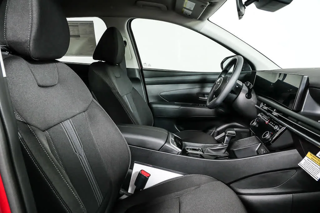 New 2026 Rockwood Green Hyundai SEL FWD image 31