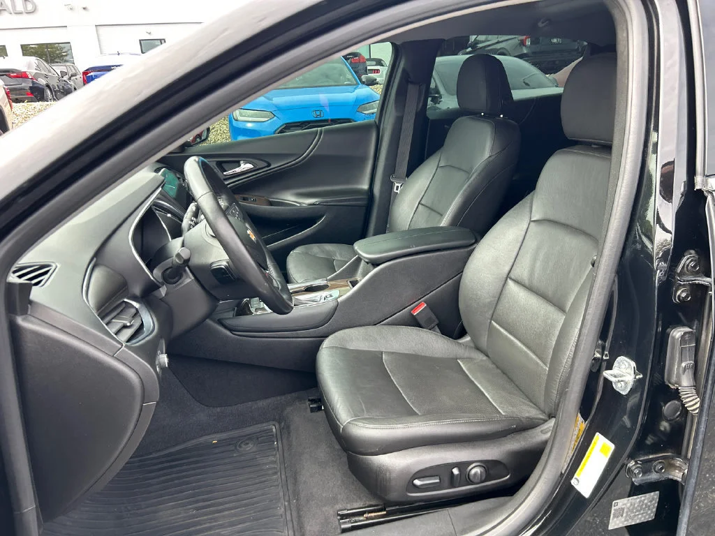 2019 Chevrolet Malibu Premier - Photo 18