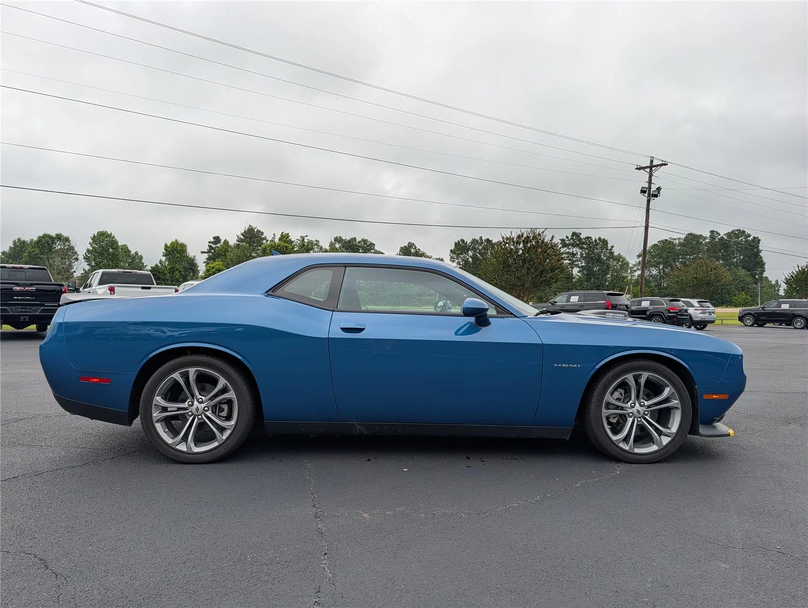 Used 2022 Frostbite Dodge R/T image 6