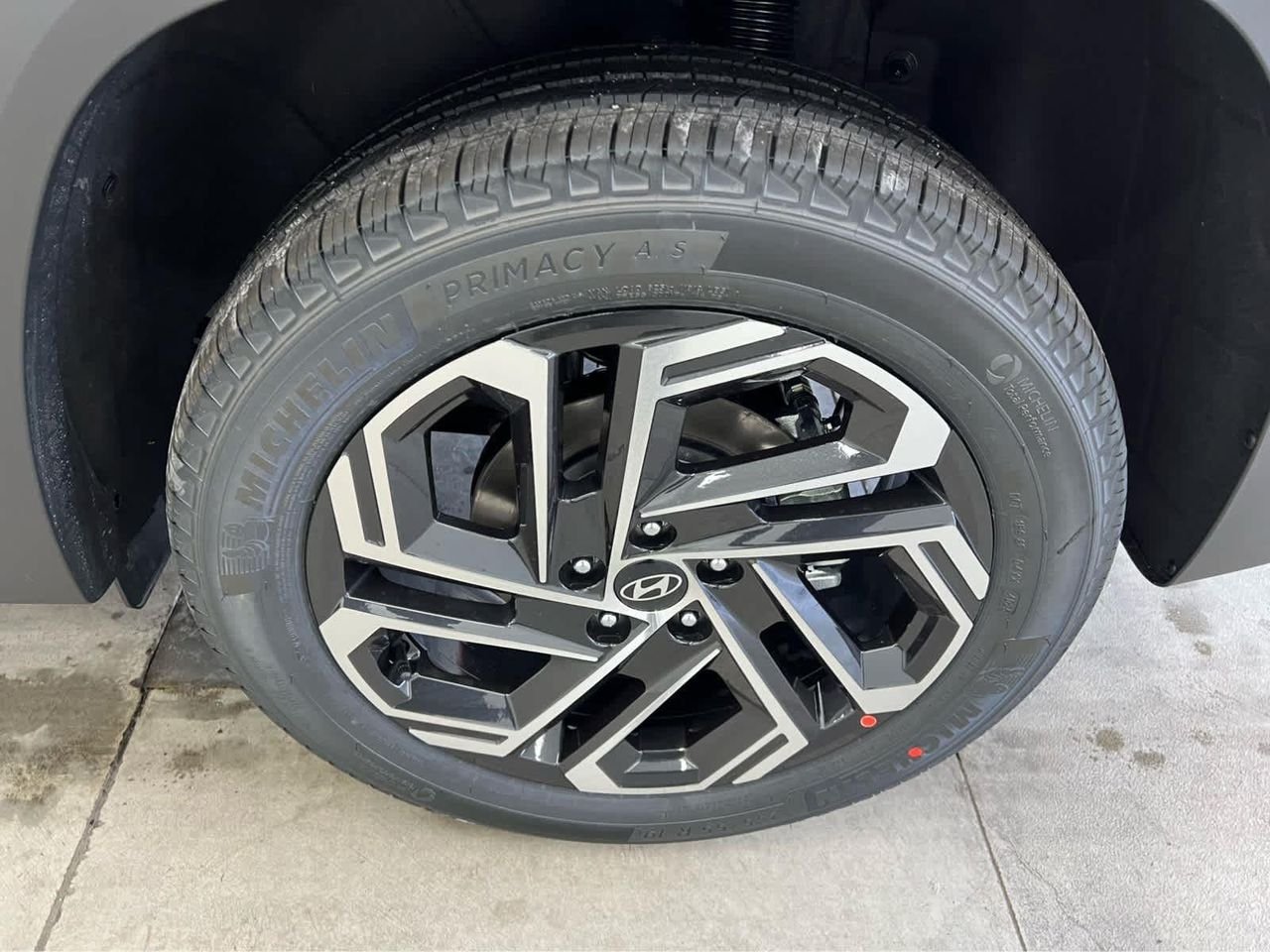 New 2026 Phantom Black Hyundai Limited AWD image 10