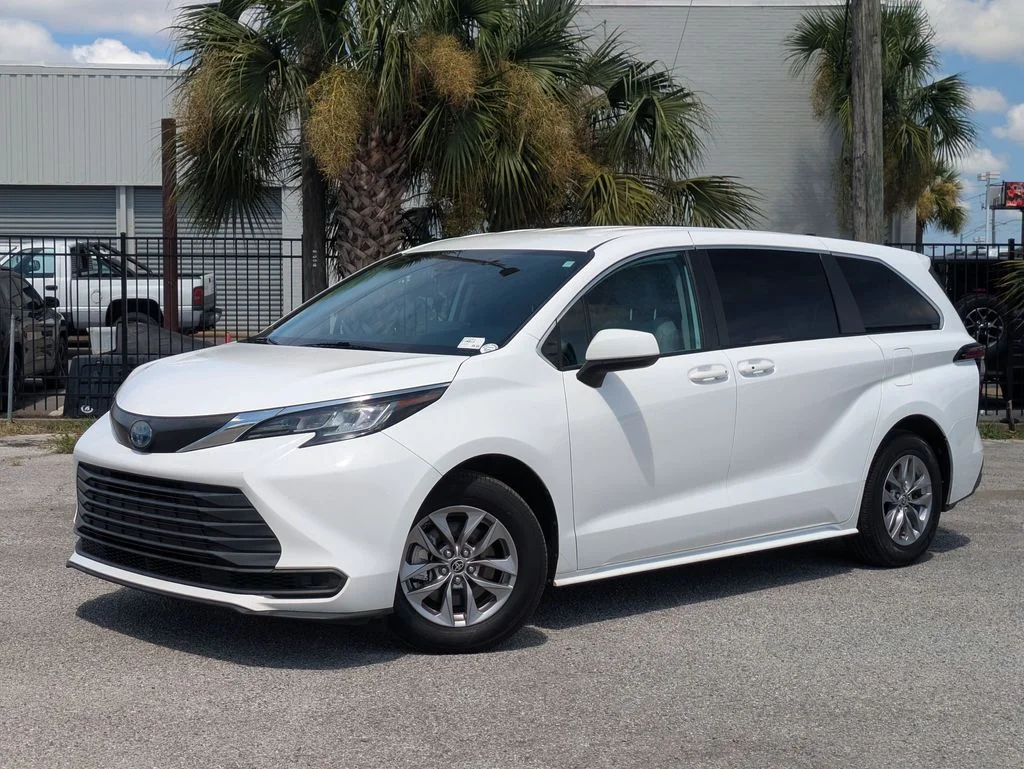 2022 Toyota Sienna