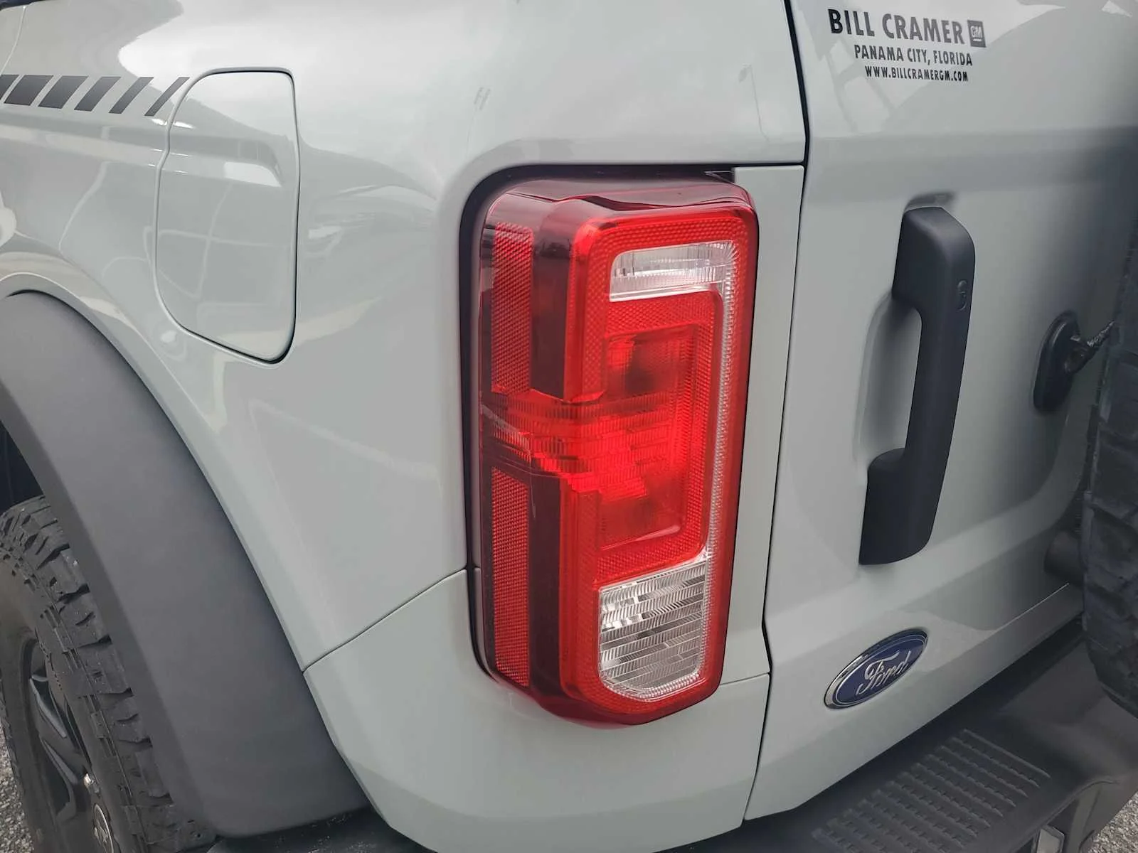 Used 2023  Ford Base image 6