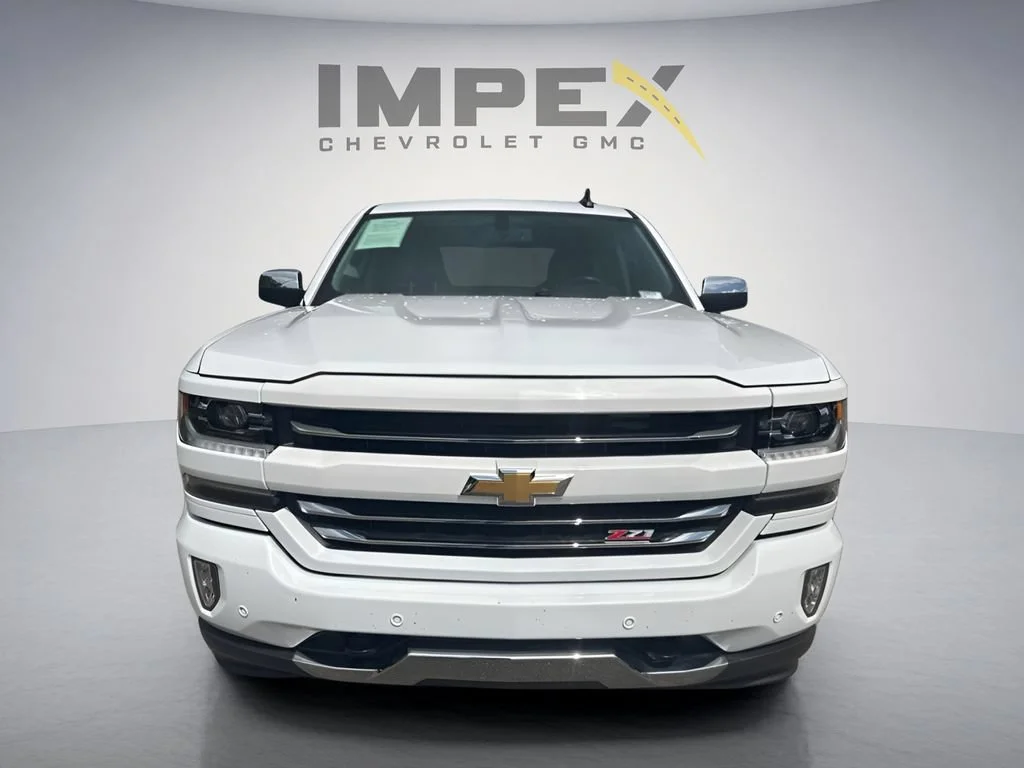 Used 2018 SUMMIT WHITE Chevrolet LTZ image 8