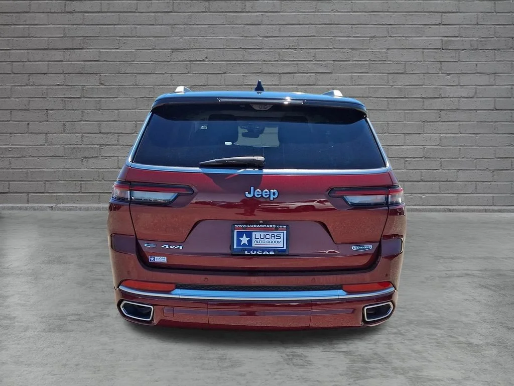 Used 2022 Velvet Red Pearlcoat Jeep Summit image 10