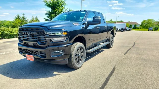 New 2026 Diamond Black Crystal Pearl-Coat Exterior Paint RAM Big Horn image 9