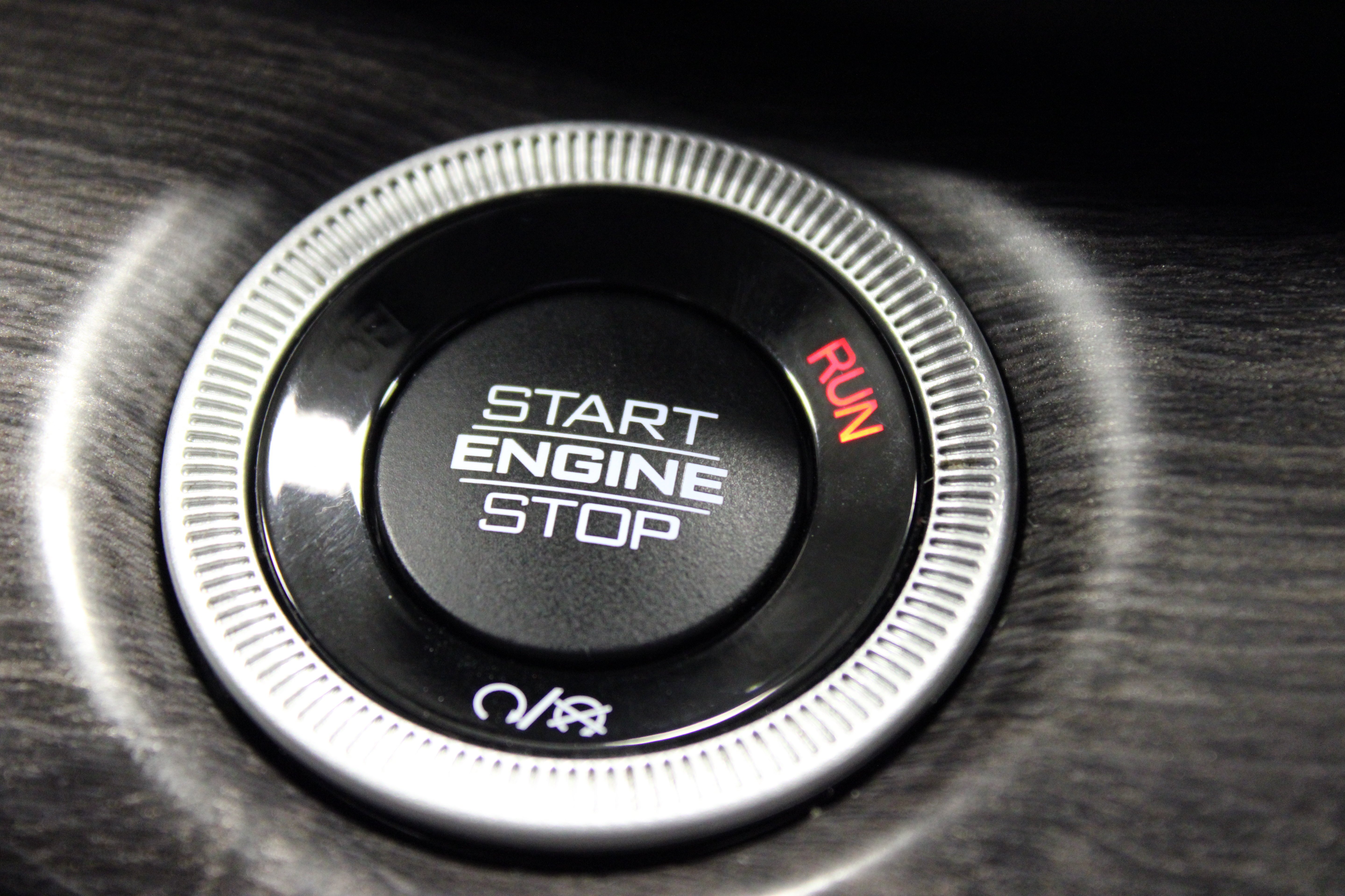 Used 2022 Silver Zynith Jeep 4xe image 29