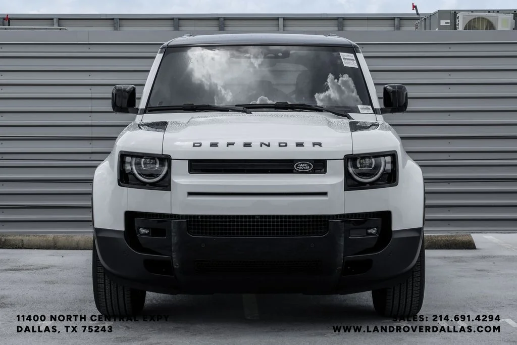 New 2026 Fuji White Land Rover S image 5