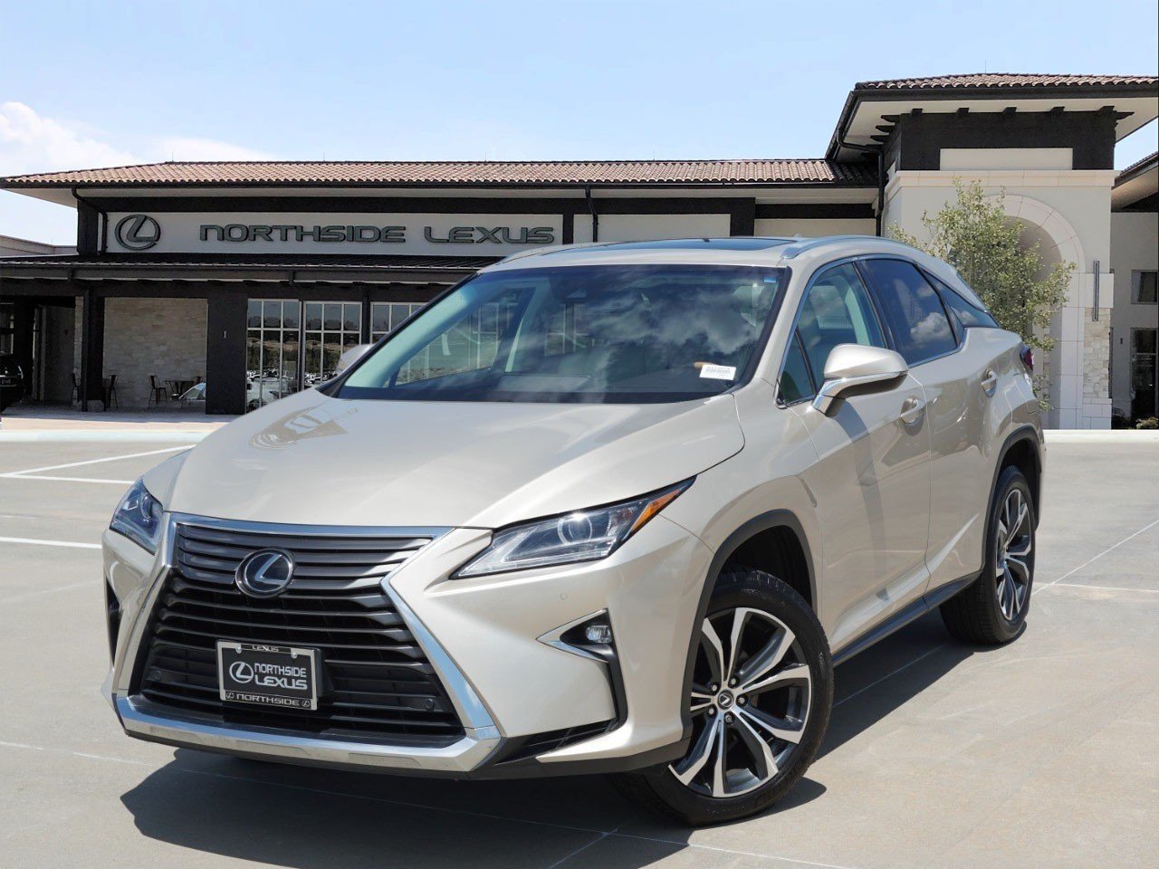 Used 2018 Beige Lexus RX 350 image 1