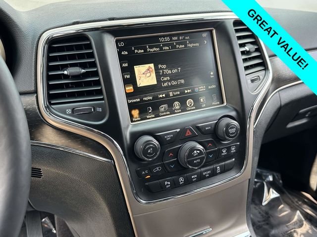 Used 2017 Red Jeep Limited image 3