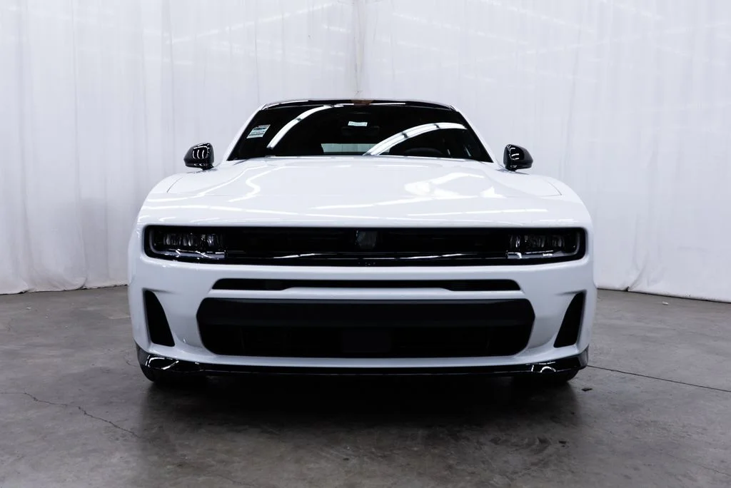New 2026 White Knuckle Exterior Paint Dodge R/T image 2