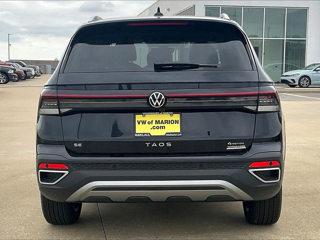 New 2026 Black Volkswagen 1.5T SE image 6