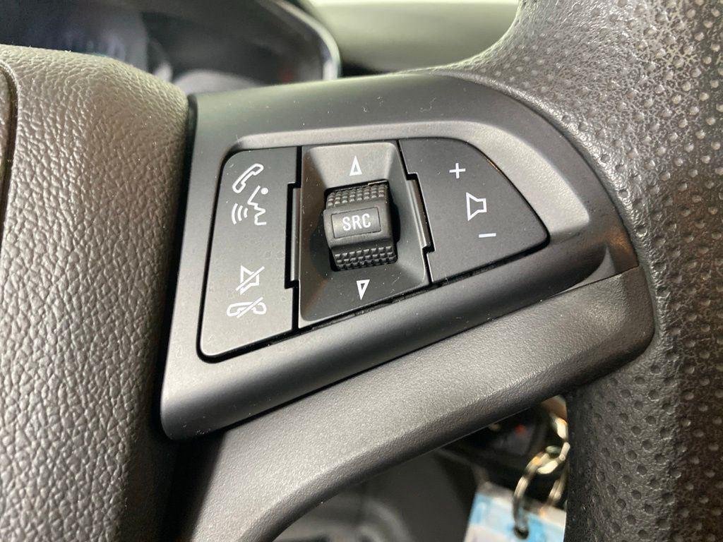 Used 2020 Pacific Blue Metallic Chevrolet LT image 17