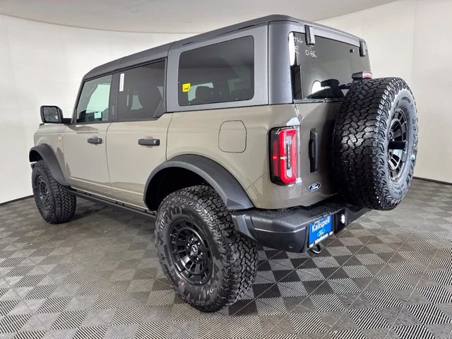 New 2026 Marsh Gray Ford Badlands image 6