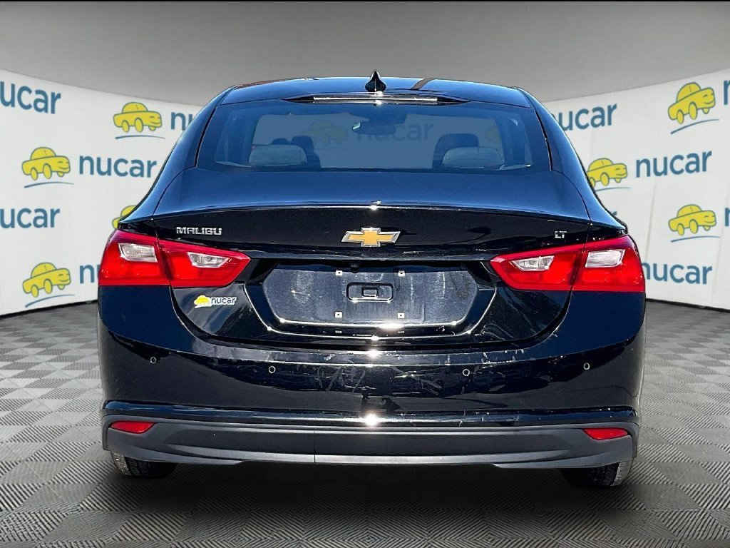 Used 2025 Mosaic Black Metallic Chevrolet LT image 5