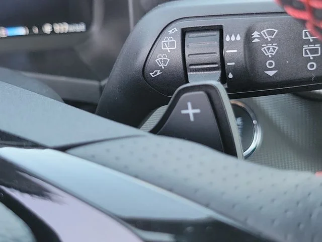 2025 Ford Explorer ST - Photo 32