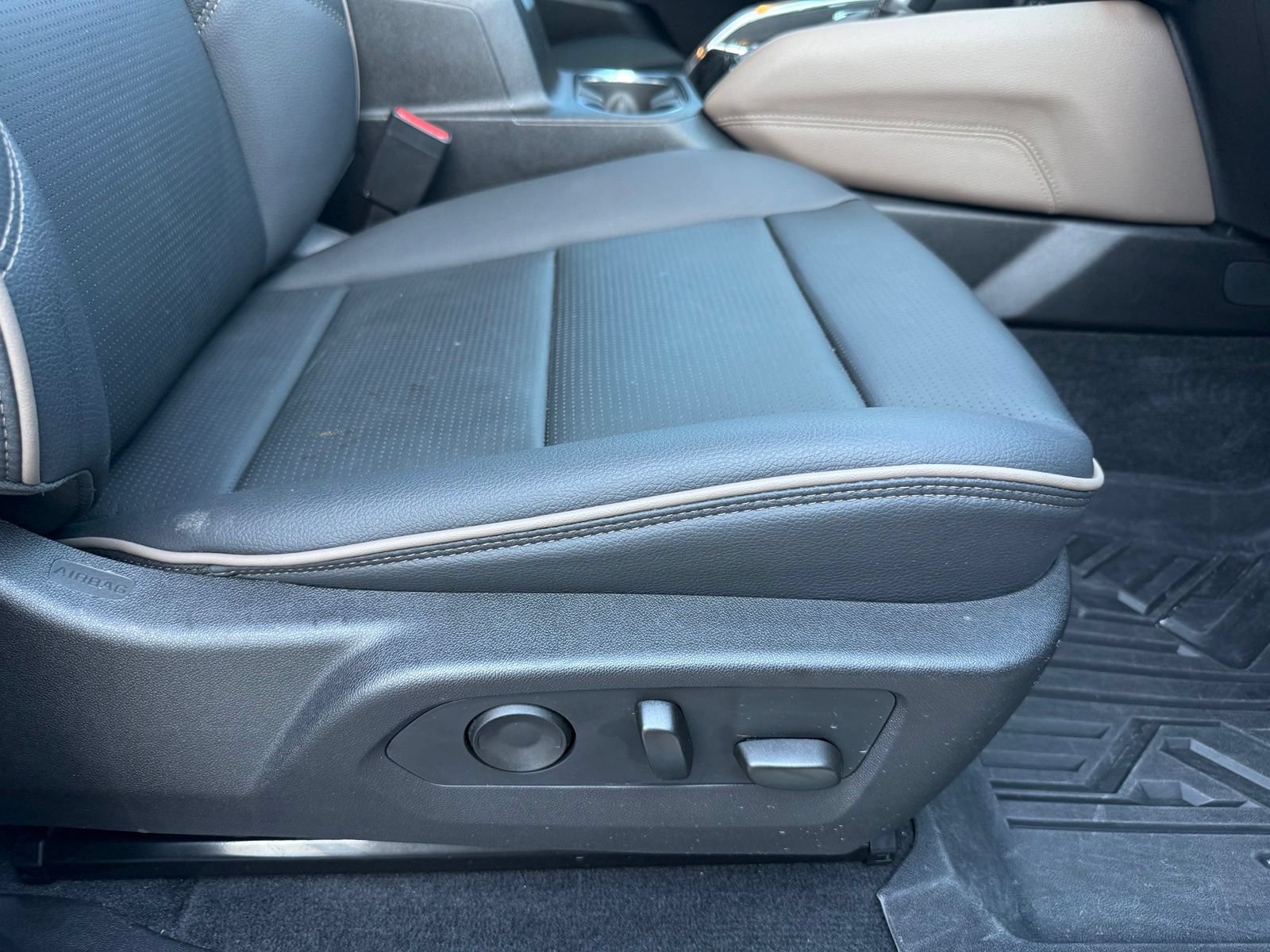 2024 GMC Canyon Denali - Photo 35