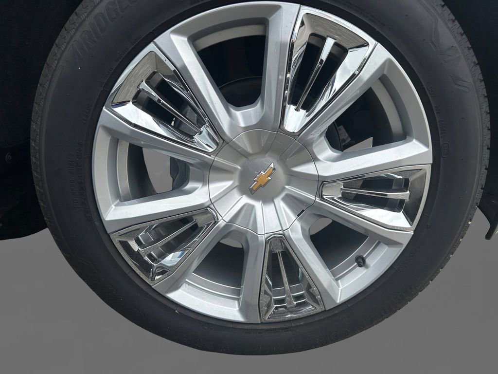 New 2026 Sterling Gray Metallic Chevrolet High Country image 16