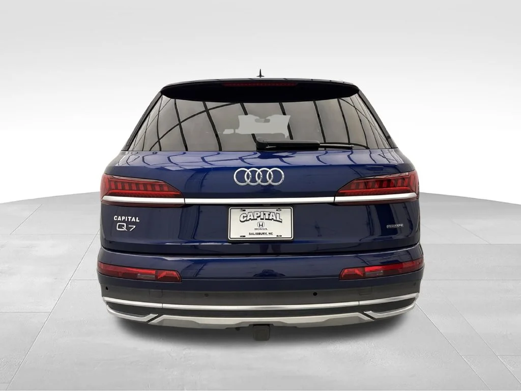 Used 2021 Blue Metallic Audi 55 Premium image 7