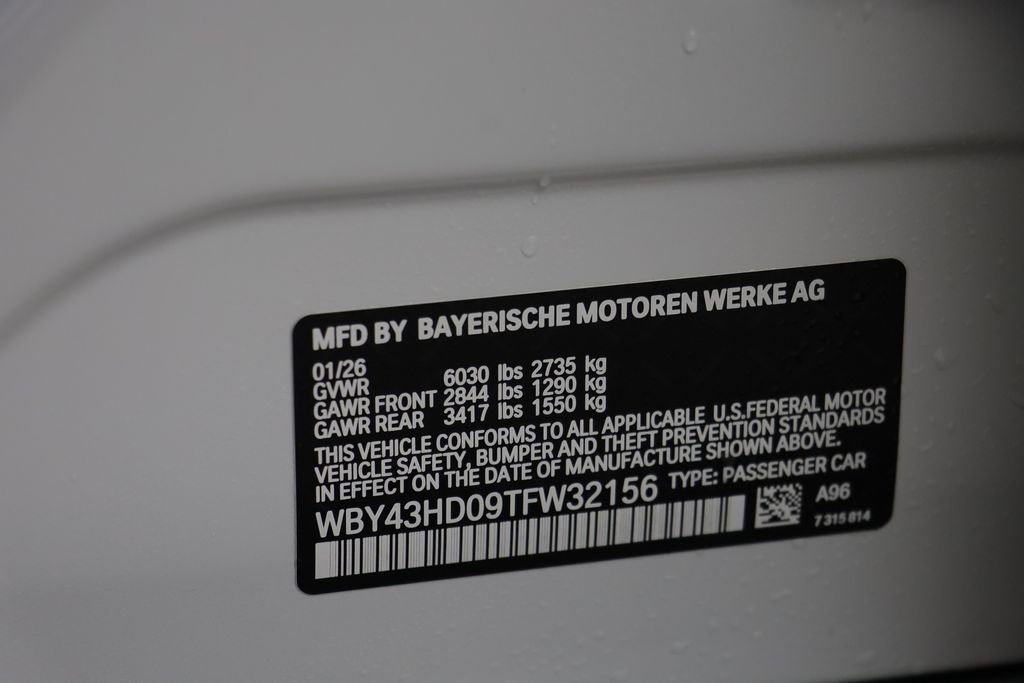 New 2026 Mineral White Metallic BMW xDrive40 image 26