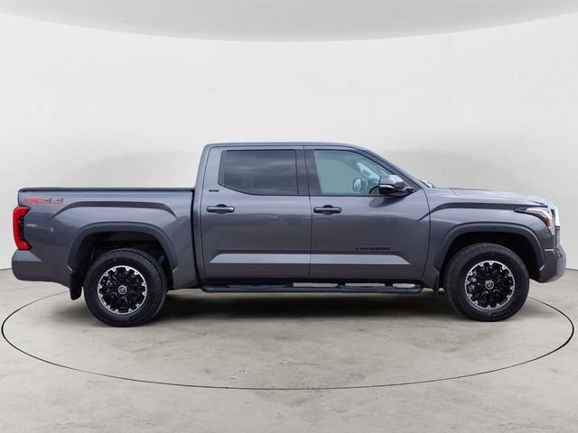 Used 2022 Gray Toyota SR5 image 4
